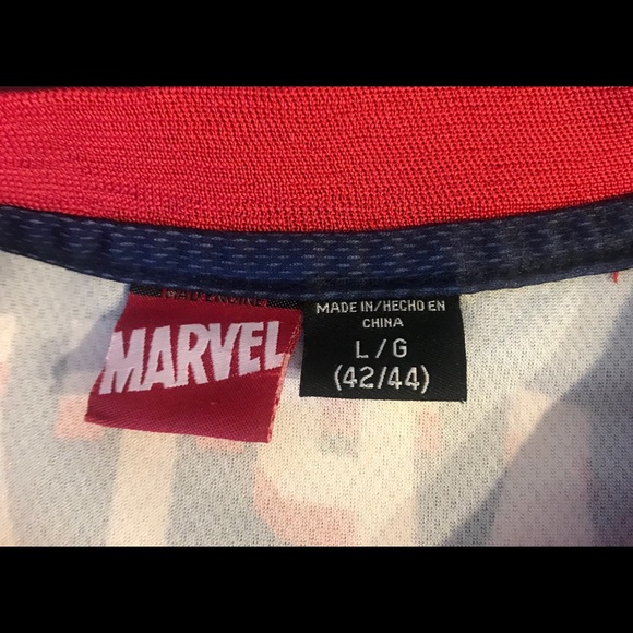 Sleeveless Captain America Jersey - Picture 5 of 8